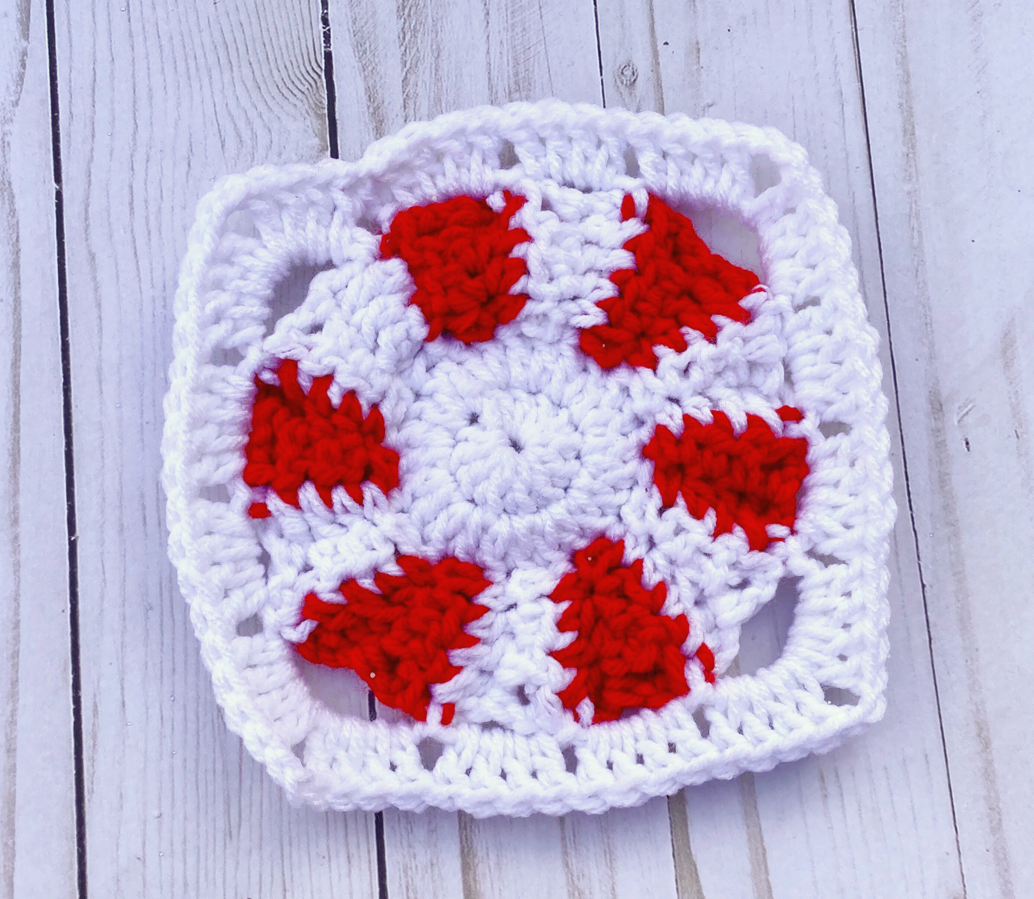 Peppermint Granny Square - Crochet Pattern ~ Crafty Kitty Crochet